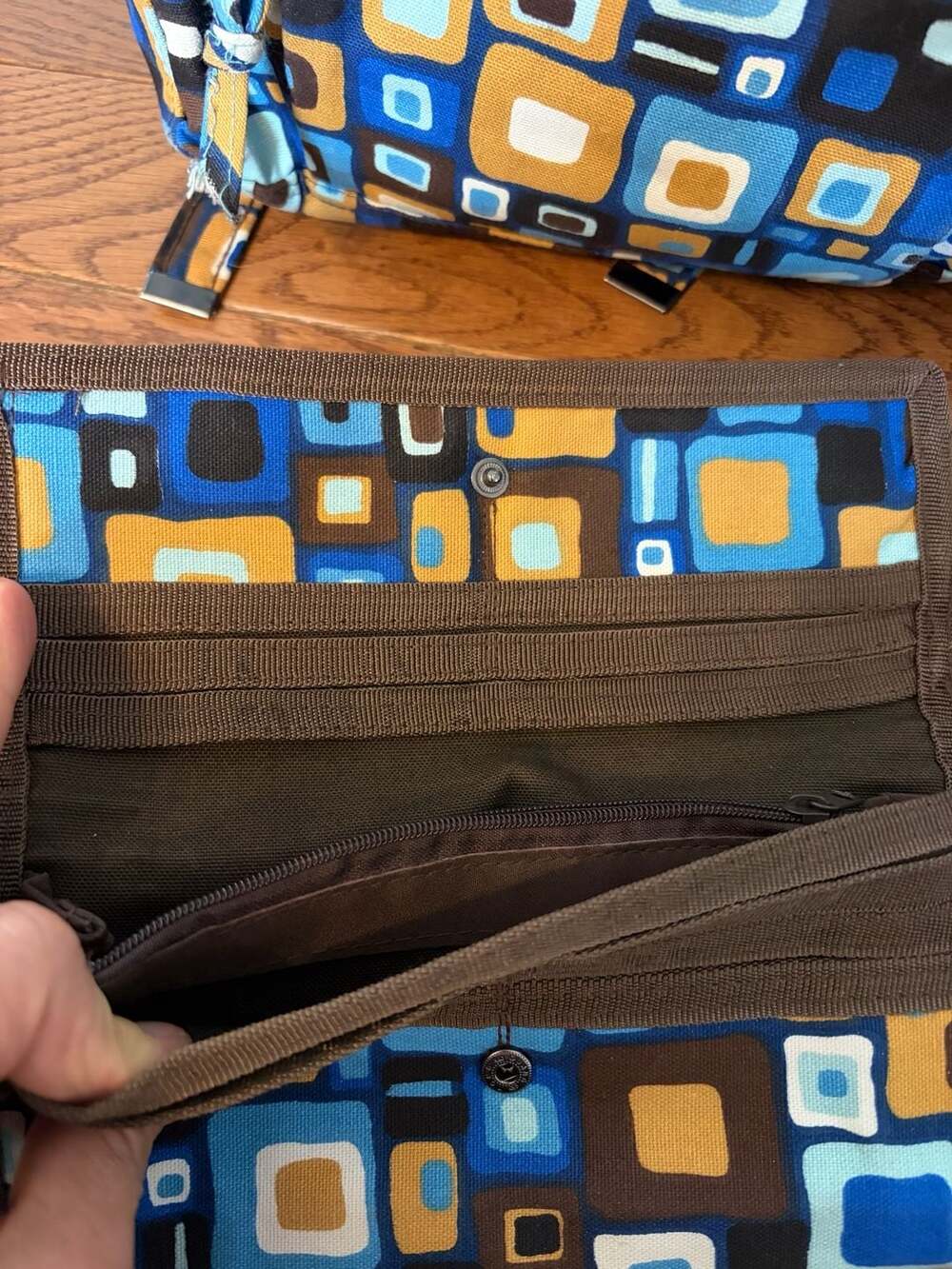 DSQ Geometric Pattern Backpack and Wallet Set - Picture 4 of 6